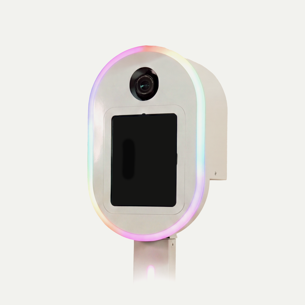 ARO white photobooth with glow ring for weddings and quinceañeras in Miami